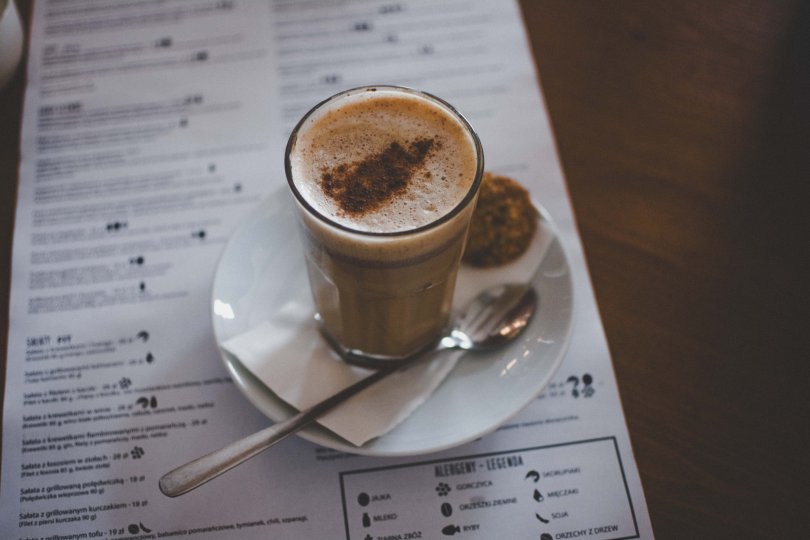 Photo d'un café sur un menu